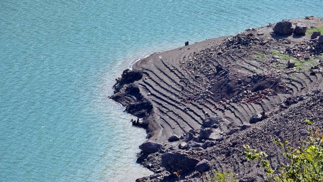 O kentte korkutan manzara: 'Herkes duyarlı olsun' çağrısı! Belediye fotoğraflarını çekip uyardı 22